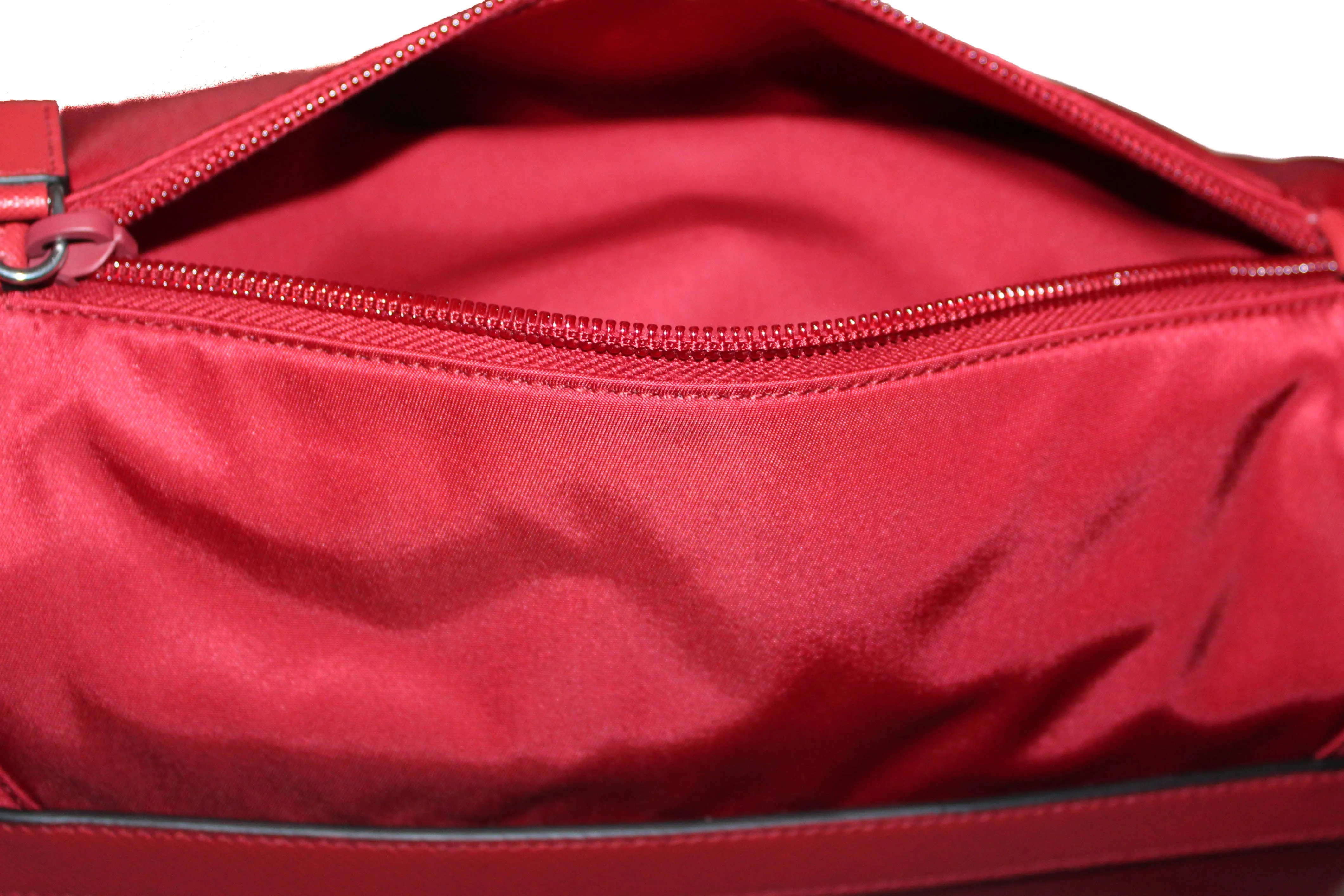 Authentic New Prada Red/Black Nylon Tessuto Small Messenger Bag 1BD