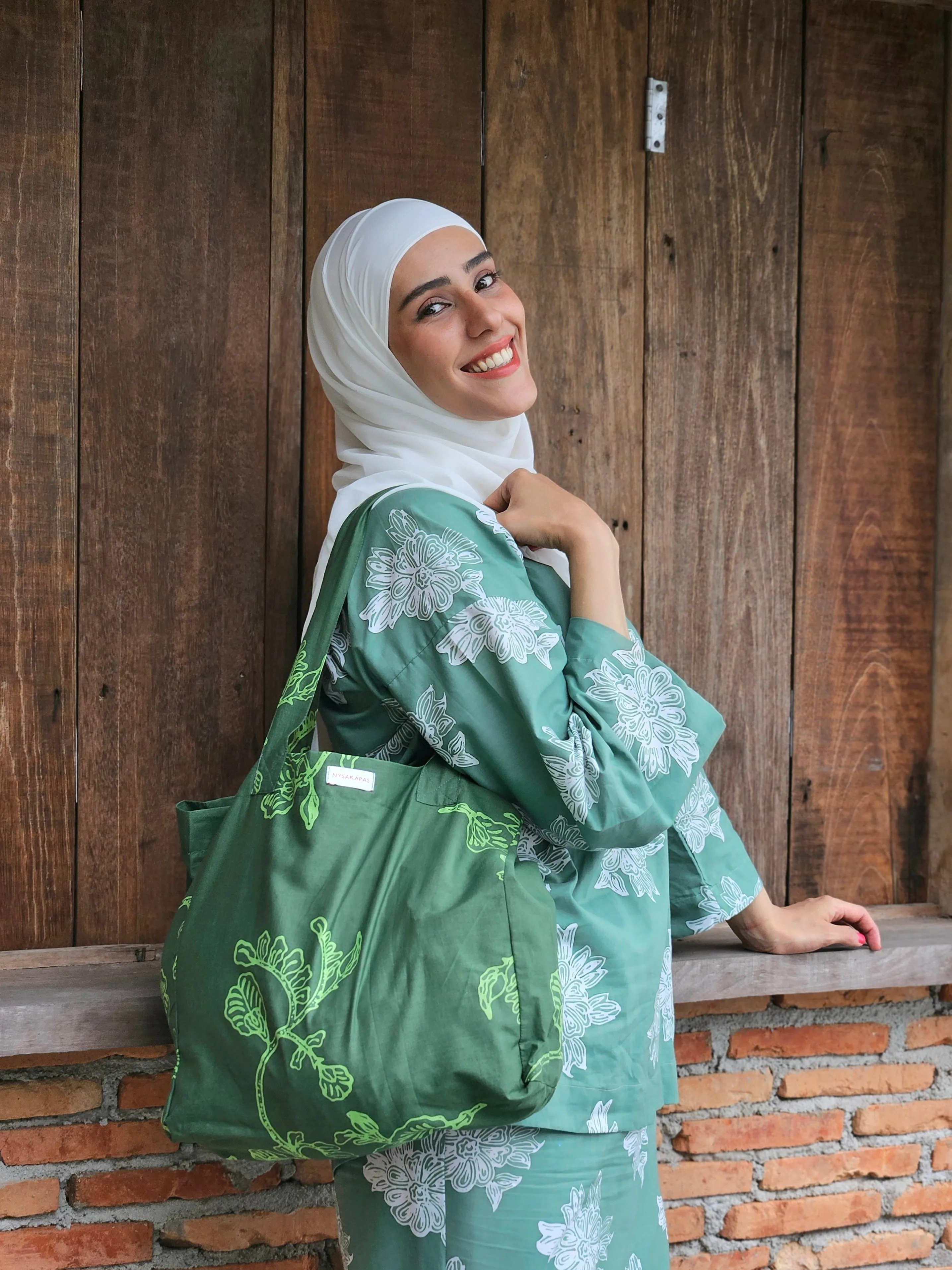 BATIK TOTE BAG - TELANG - Dark Green/Lime Green