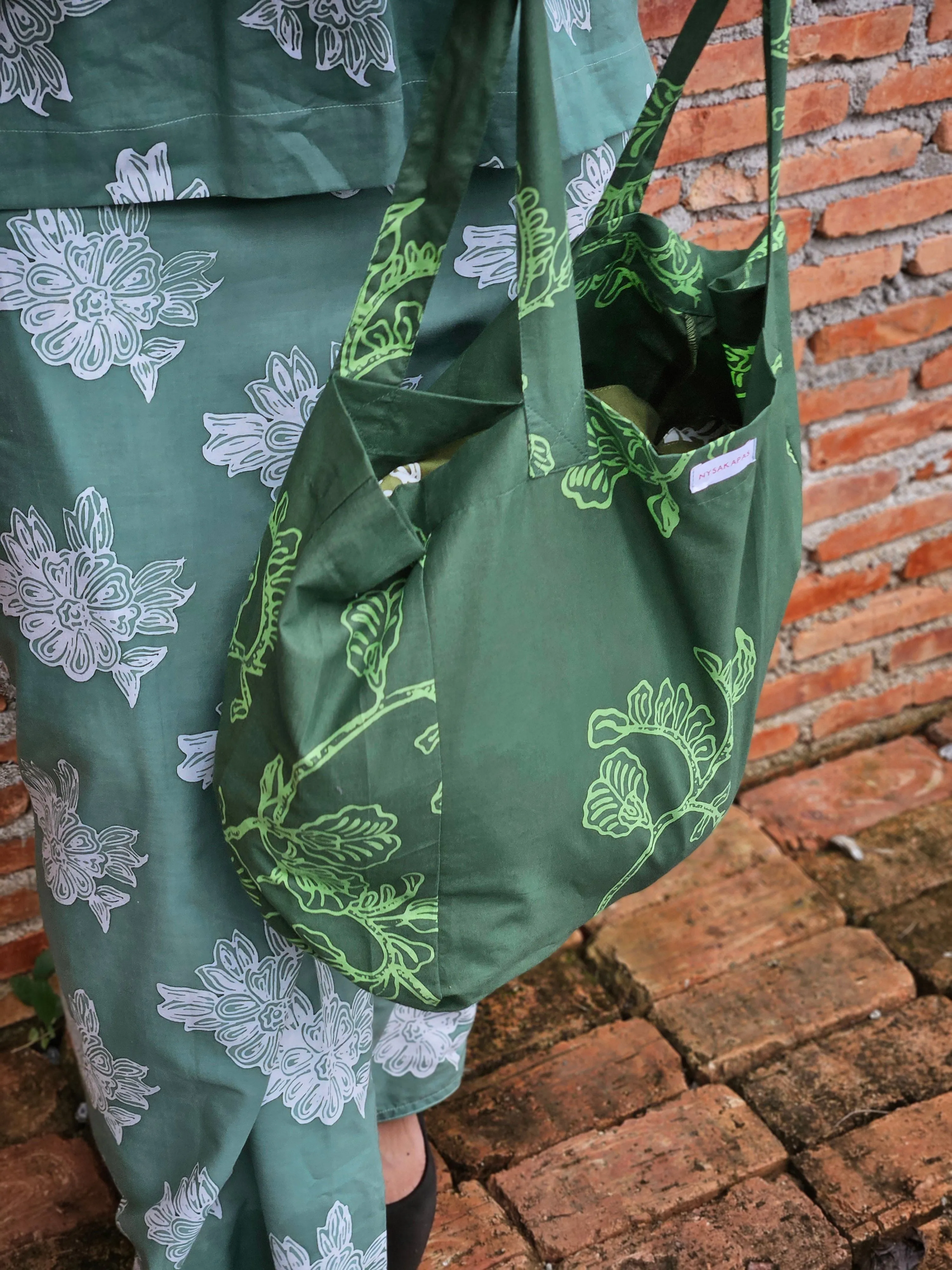 BATIK TOTE BAG - TELANG - Dark Green/Lime Green