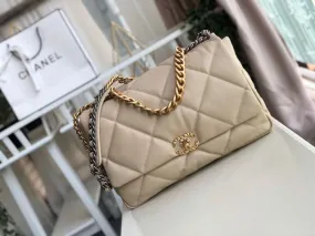 CHL 19 Maxi HandBag Beige For Women 14in/36cm