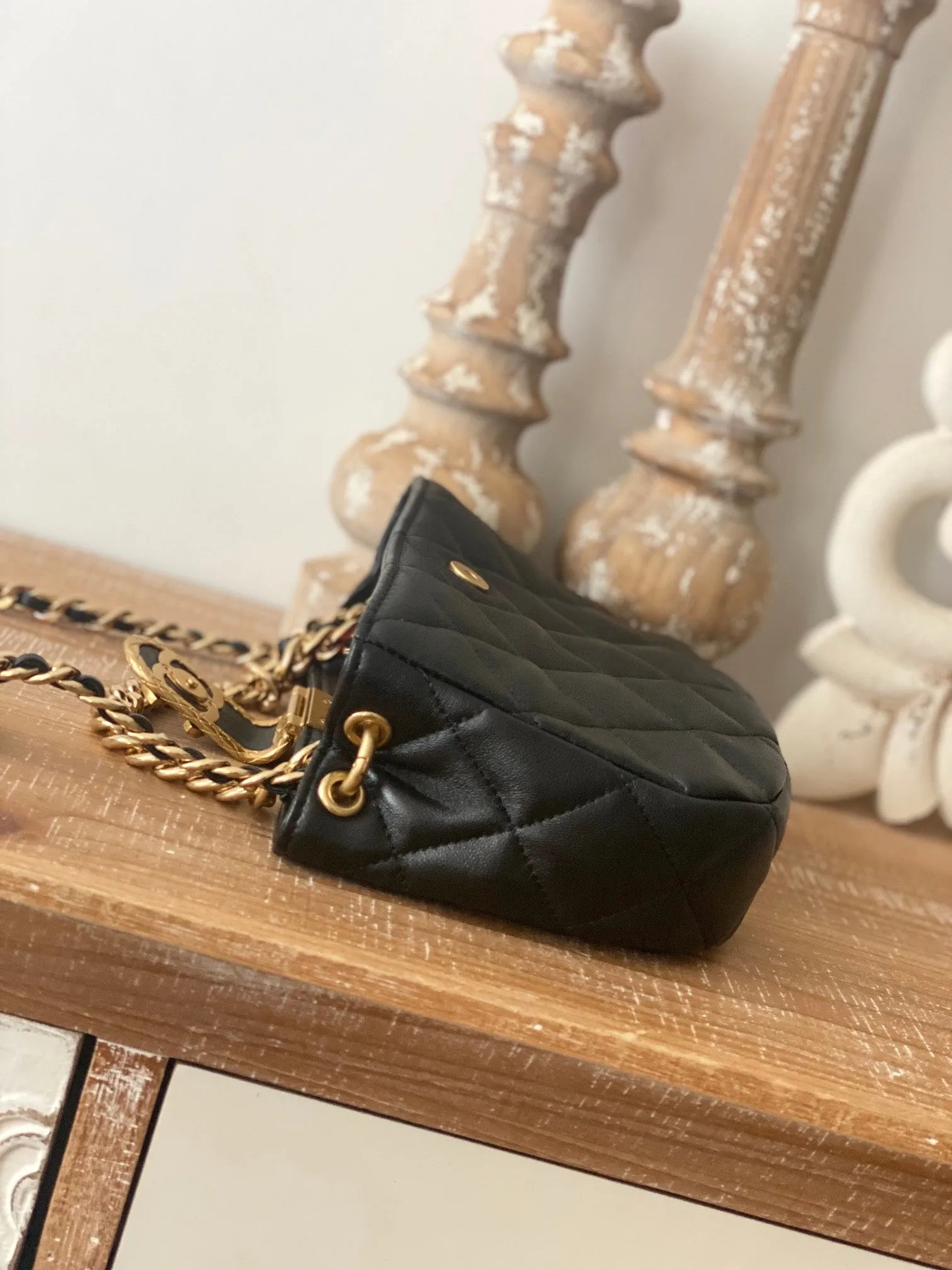 CHLSmall Hobo Bag Gold Hardware Black For Women, Women&#8217;s Handbags, Shoulder Bags 7.5in/19cm