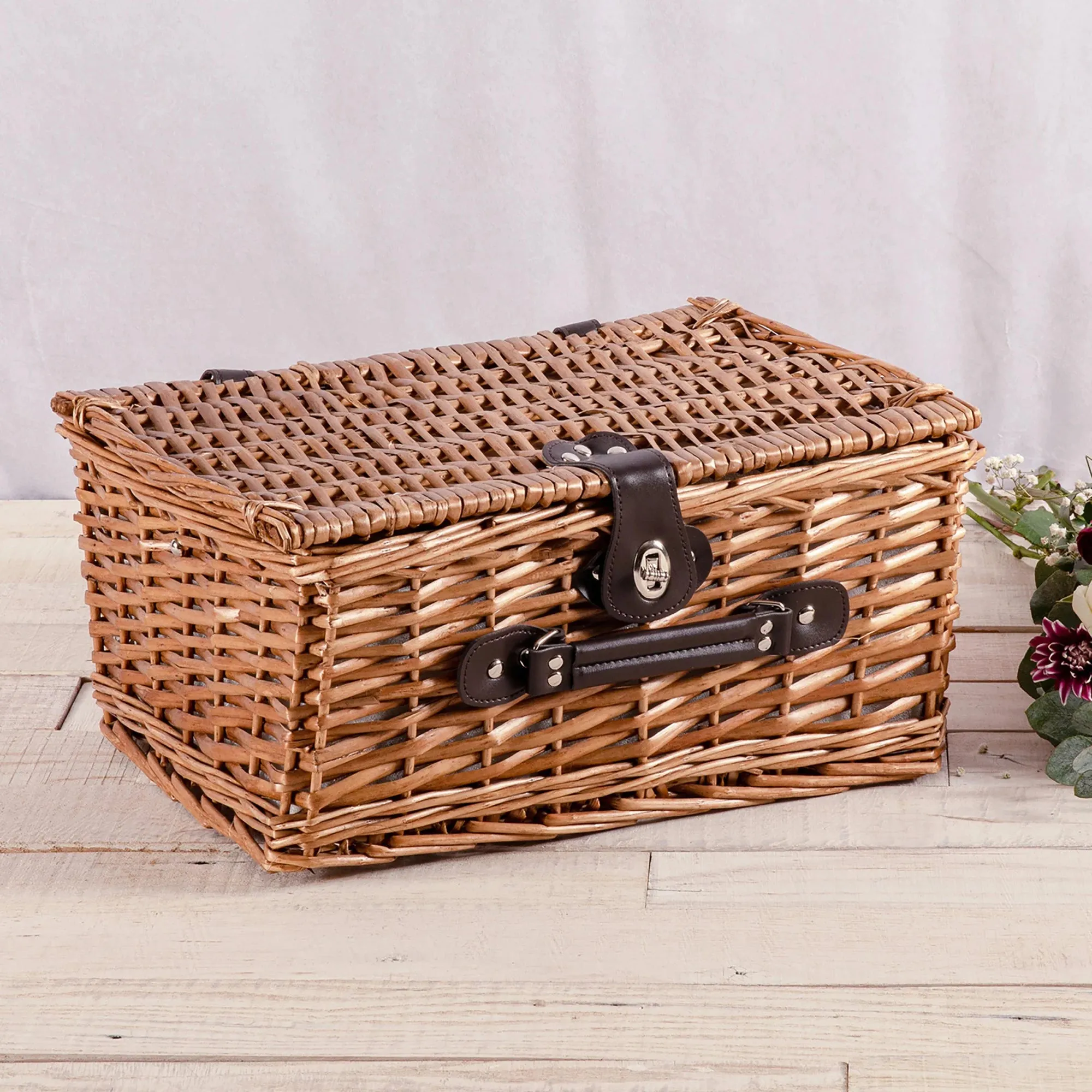 Classic Picnic Basket