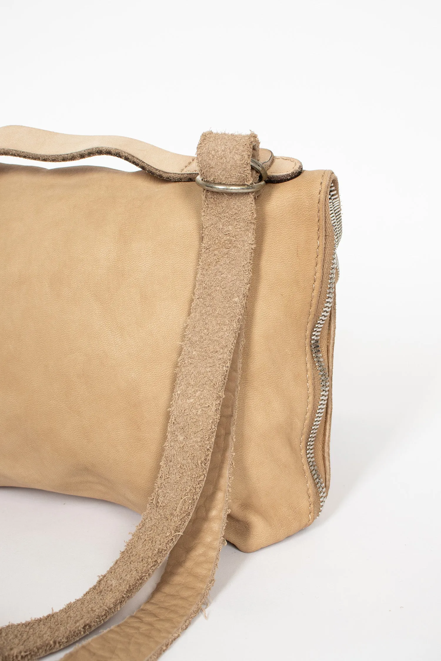 M100 Messenger Bag in CO166T Light Brown