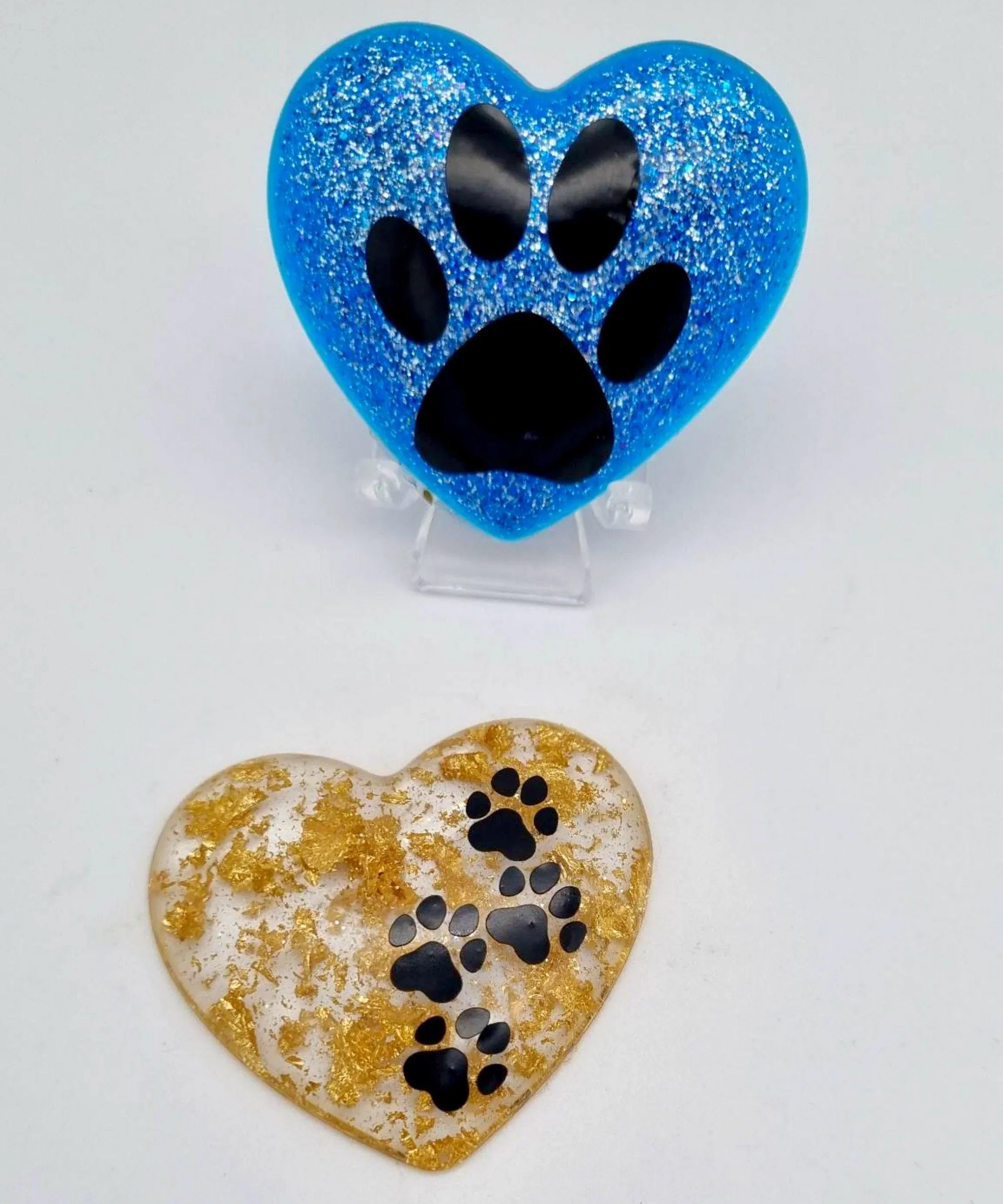 Paw print heart pocket hug ornament, Eco friendly resin