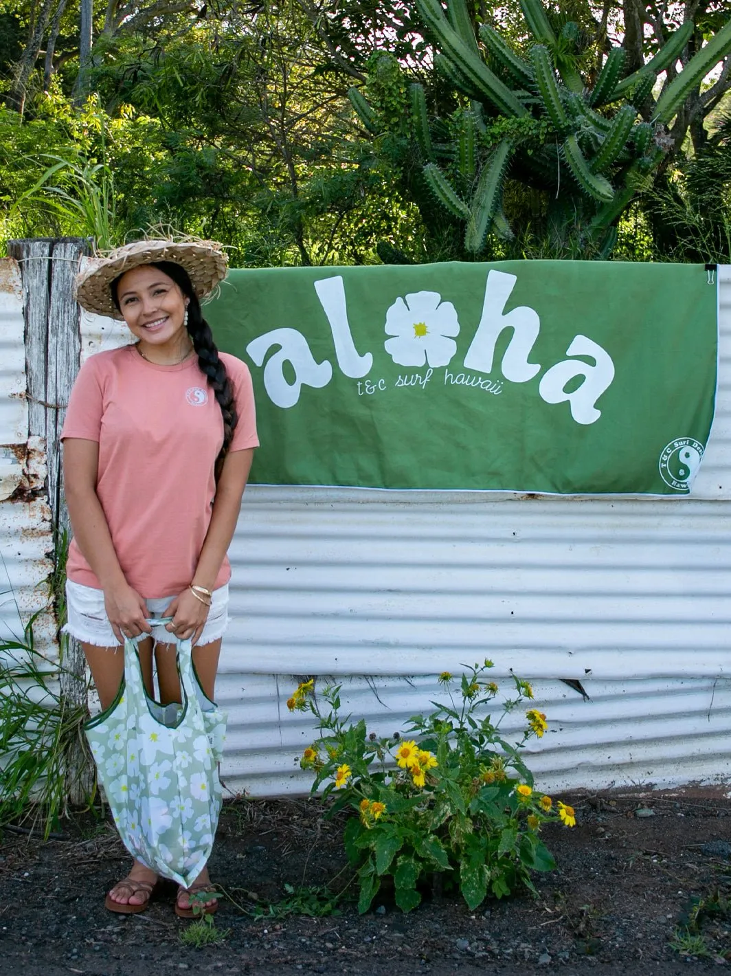 T&C Surf Hinahina Pu'uwai Reusable Tote Bag