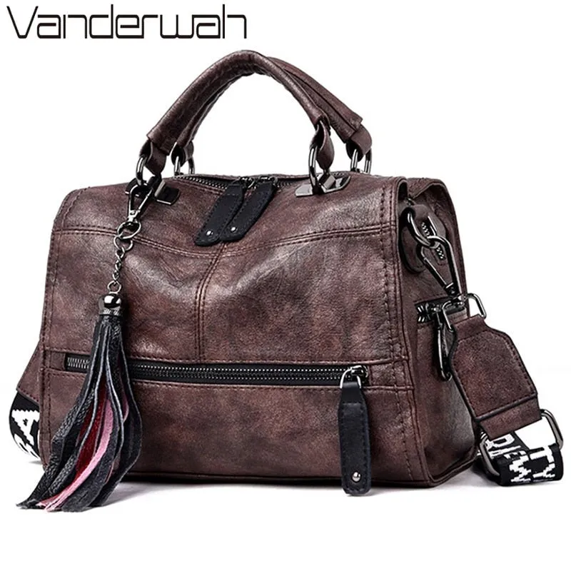 VANDERWAH Leather Messenger Style with Tassels Luxury Shoulder Bag