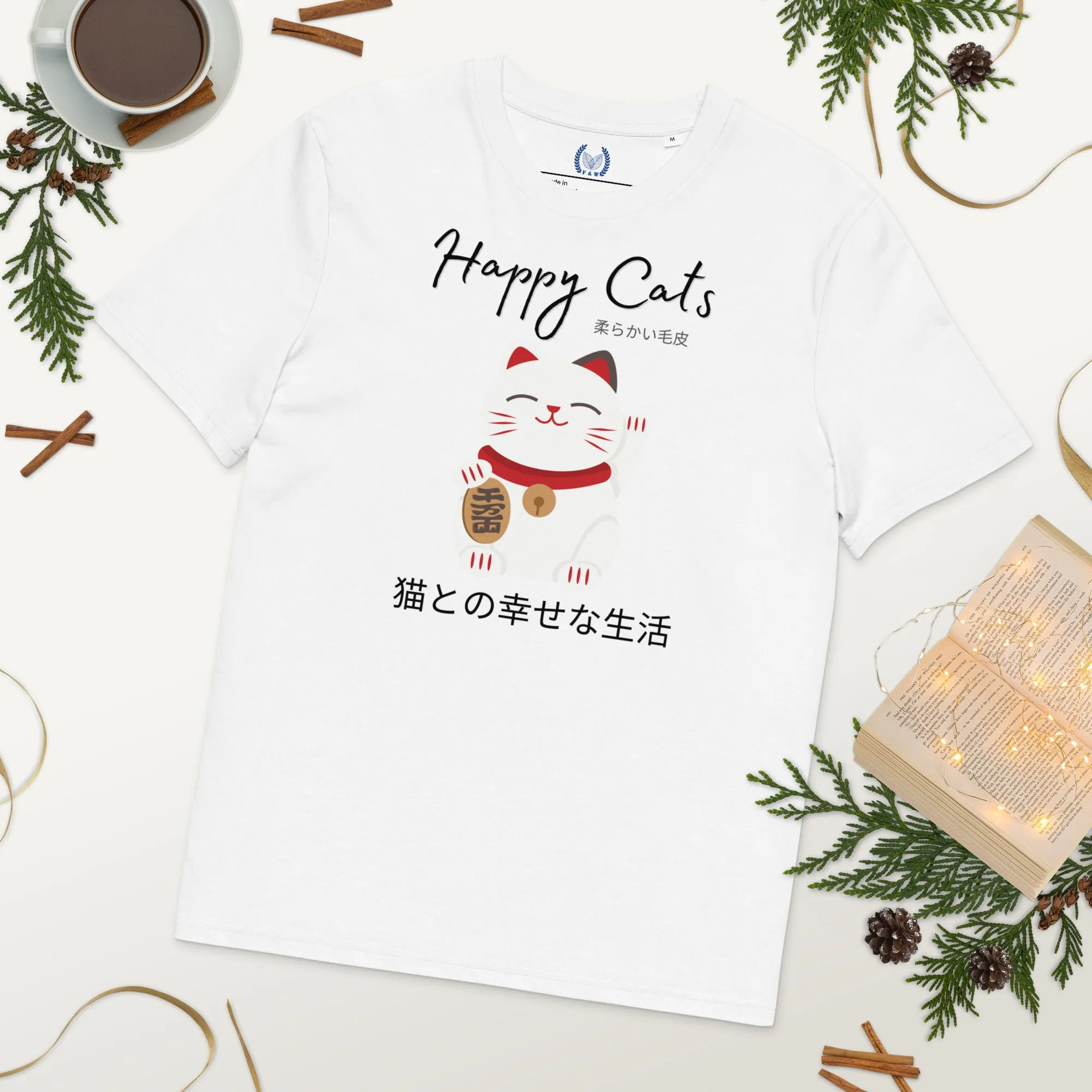 Vegan & Sustainable Cat-Themed T-Shirt with Chinese Lucky Cat Print – Eco-Friendly Cat Lover Tee